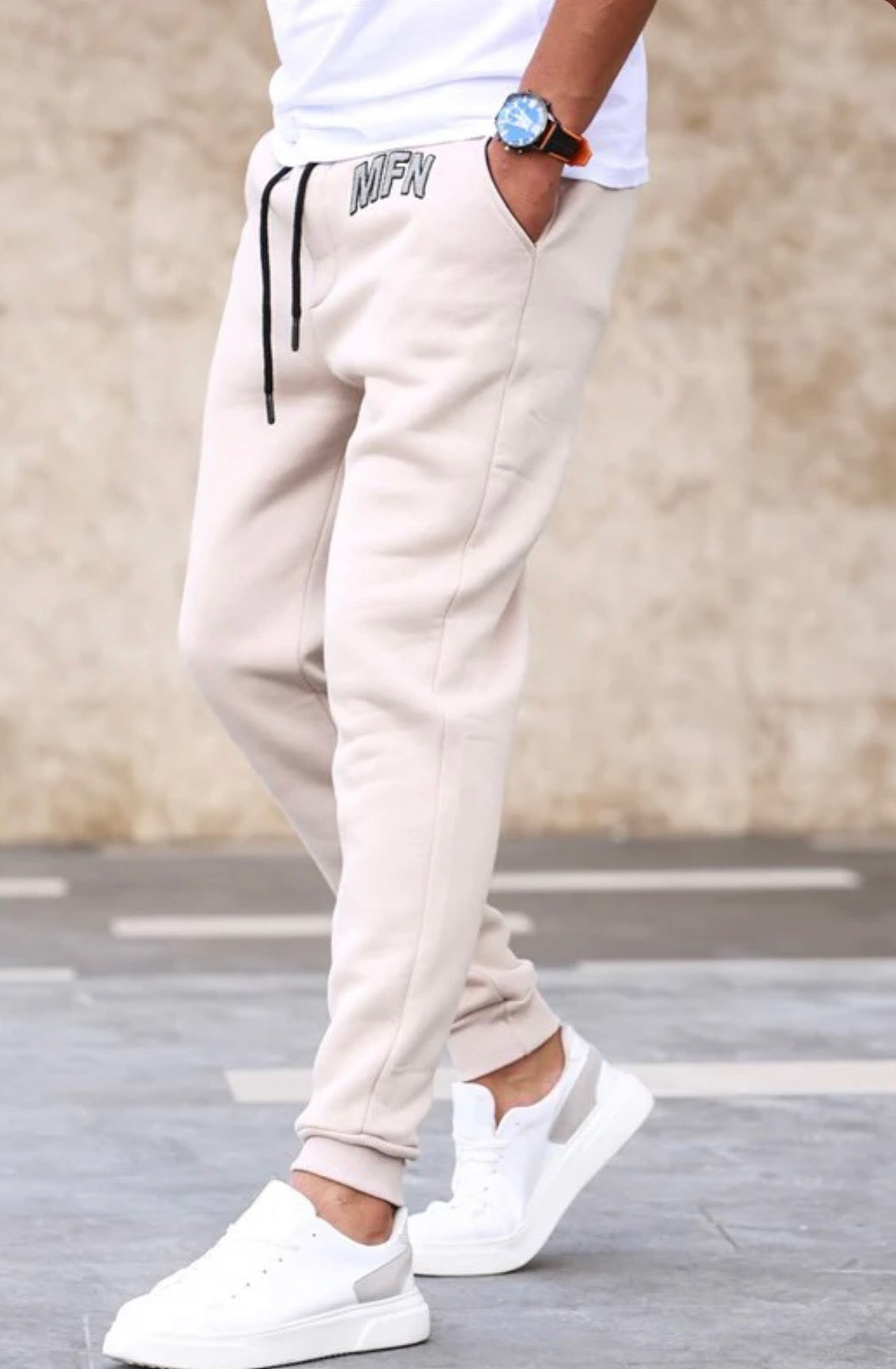 MADMEXT 3 THREAD BEIGE MEN’S TRACKSUIT WITH SHIRRED