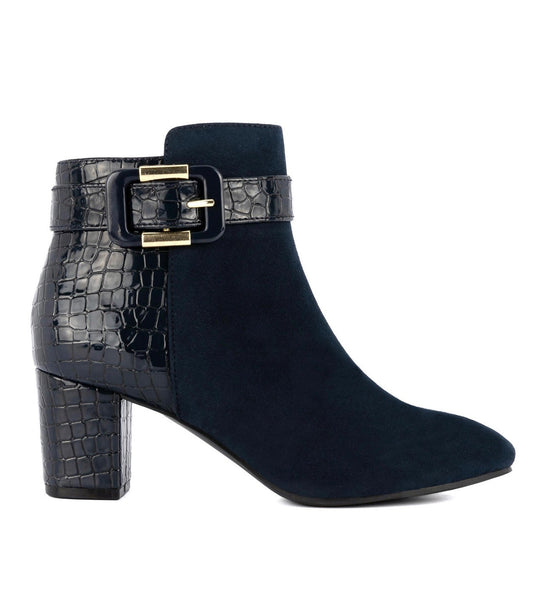 Jones New York women’s Ivyy buckle Block Heel Booties