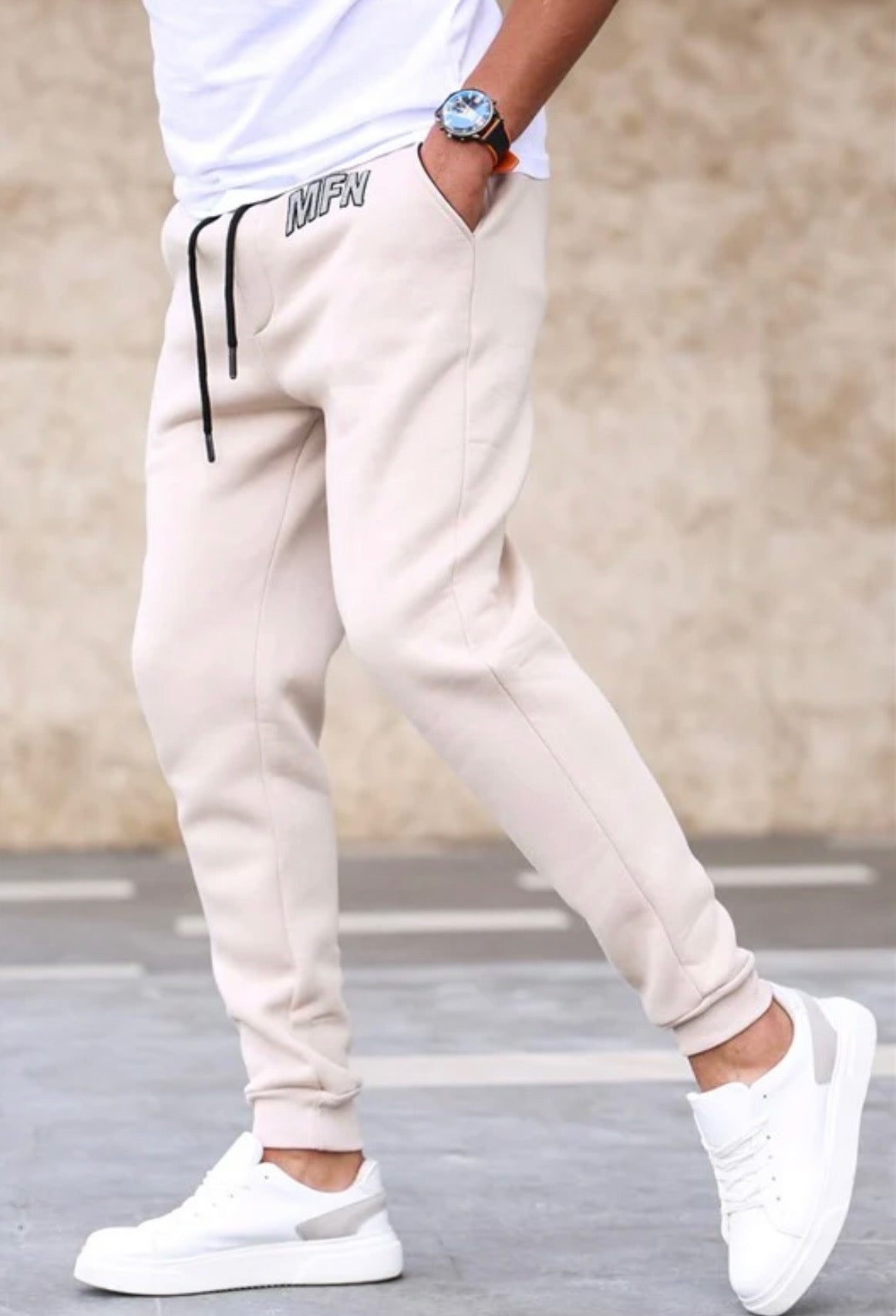 MADMEXT 3 THREAD BEIGE MEN’S TRACKSUIT WITH SHIRRED
